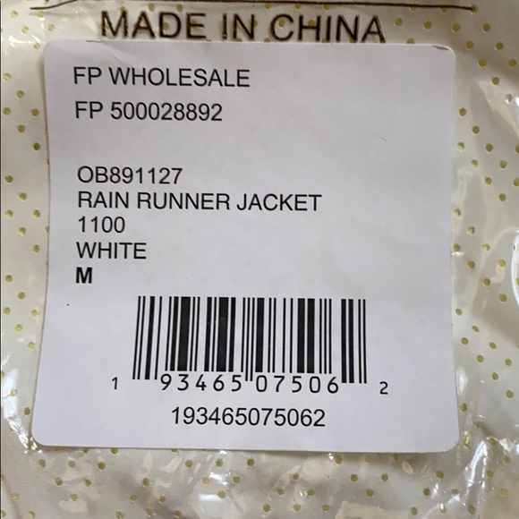 W/tag FP Movement Rain Runner Jacket - Picture 4 of 4